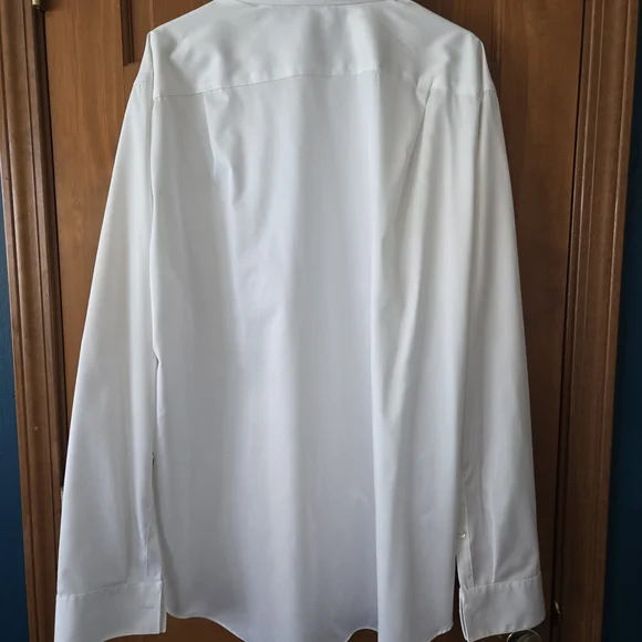 Calvin Klein Crisp White Dress Shirt - Picture 2 of 3
